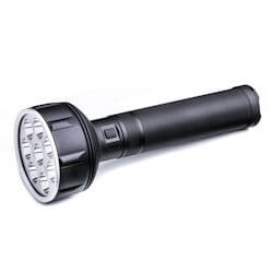 Nextorch Saint Torch 31 LED Taschenlampe mit Akkupack